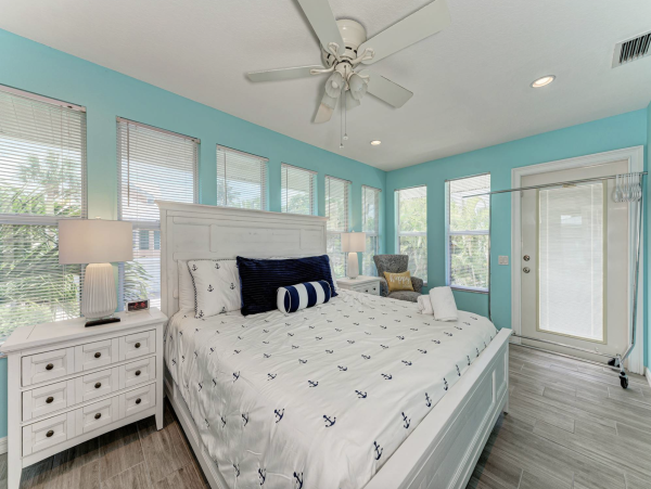 Three Bedroom Pool Duplex in Holmes Beach
